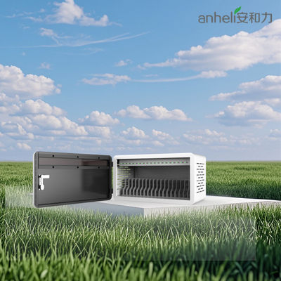 Armario compacto para carga de tablets de 640x360x370mm con divisores de plástico de ingeniería ABS y ruedas médicas ultra silenciosas